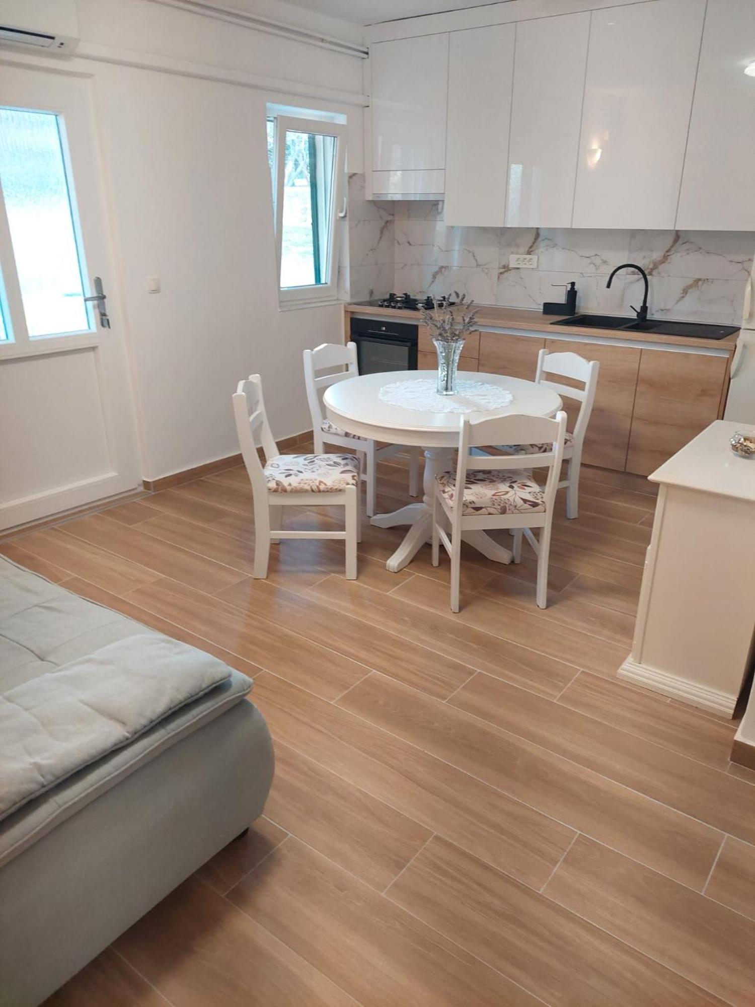 Holiday Apartment Водице Экстерьер фото