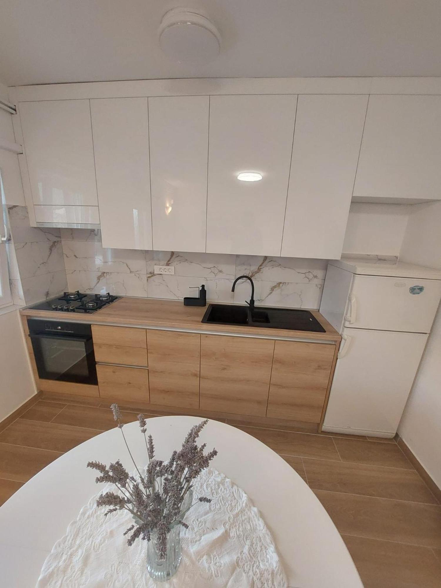 Holiday Apartment Водице Экстерьер фото