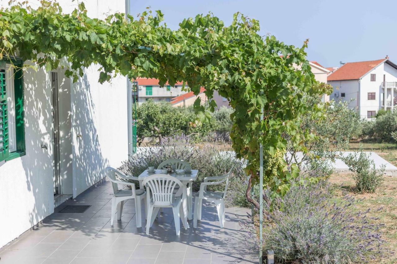 Holiday Apartment Водице Экстерьер фото